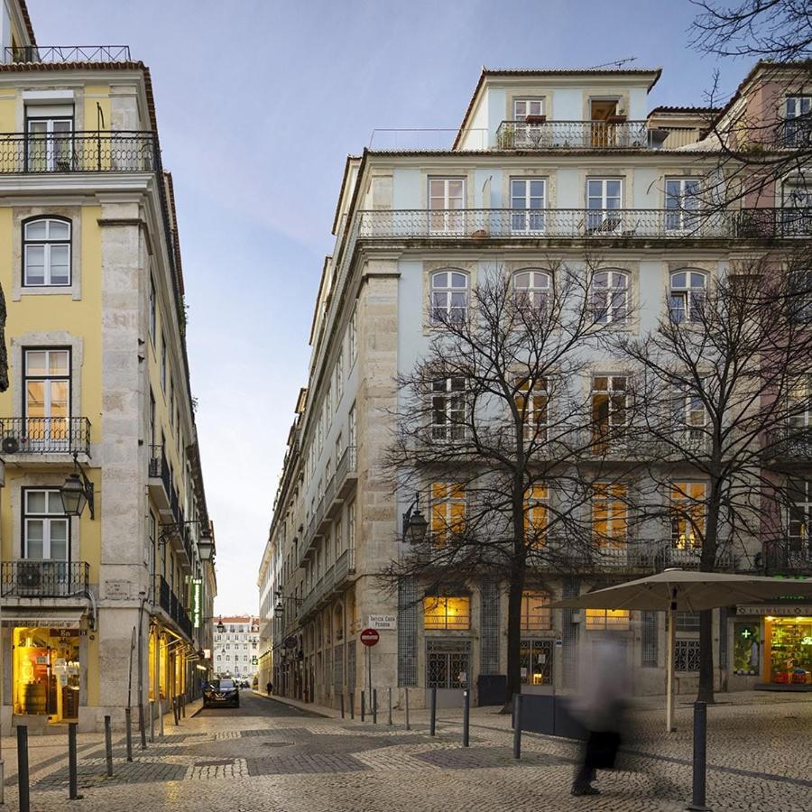 Quarto Com Varanda Na Rua Dos Douradores Лиссабон Экстерьер фото